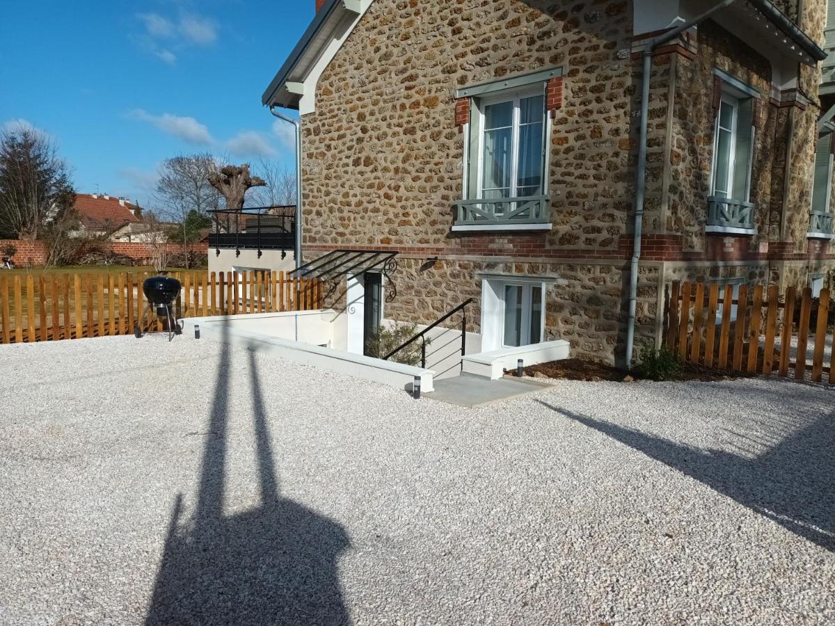 Calme Absolu, Terrasse Et Parking Entre Paris Et Disney Vaires-sur-Marne Ngoại thất bức ảnh