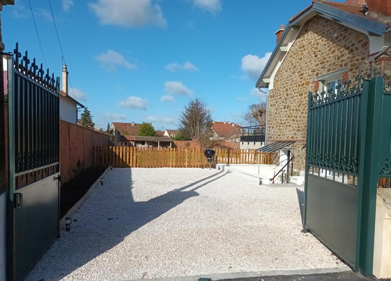 Calme Absolu, Terrasse Et Parking Entre Paris Et Disney Vaires-sur-Marne Ngoại thất bức ảnh