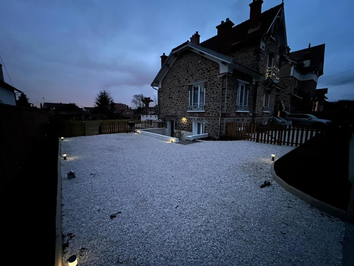 Calme Absolu, Terrasse Et Parking Entre Paris Et Disney Vaires-sur-Marne Ngoại thất bức ảnh